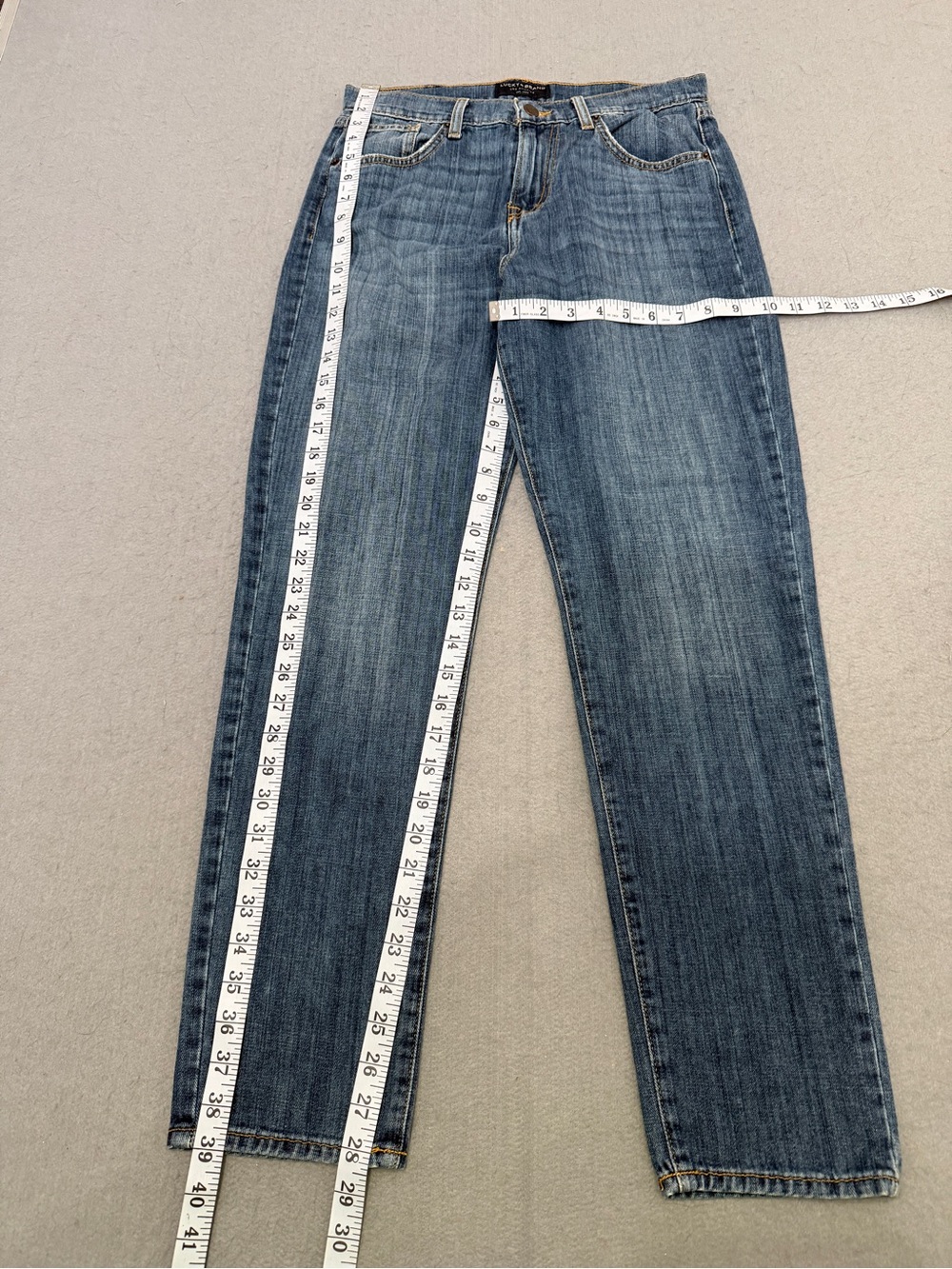 Women’s Lucky Brand Jeans Size 4 27 Medium Wash Straight Leg 100% Cotton Denim - Picture 4 of 6